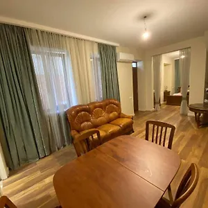 Apartament Xvicha Гостевой дом